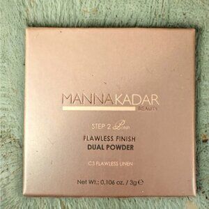 NWT Manna Kadar Flawless Finish Dual Powder C3 Flawless Linen